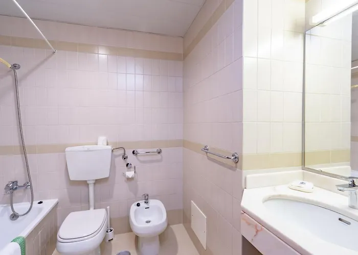 By Umbral فندق فاطمة