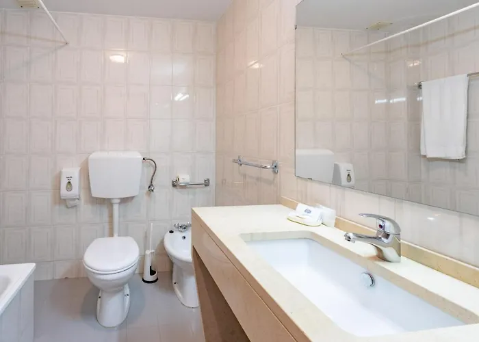 By Umbral فاطمة